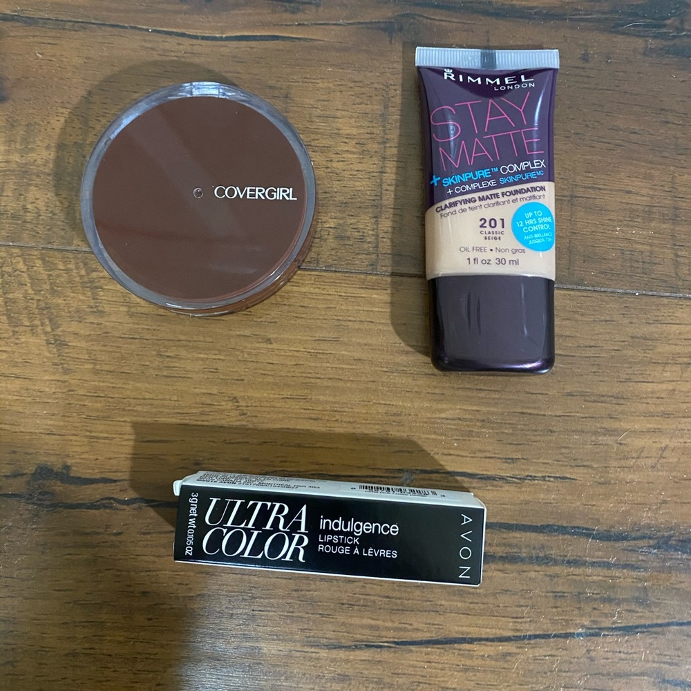 Lot of 3 Makeup Items NEW‎
